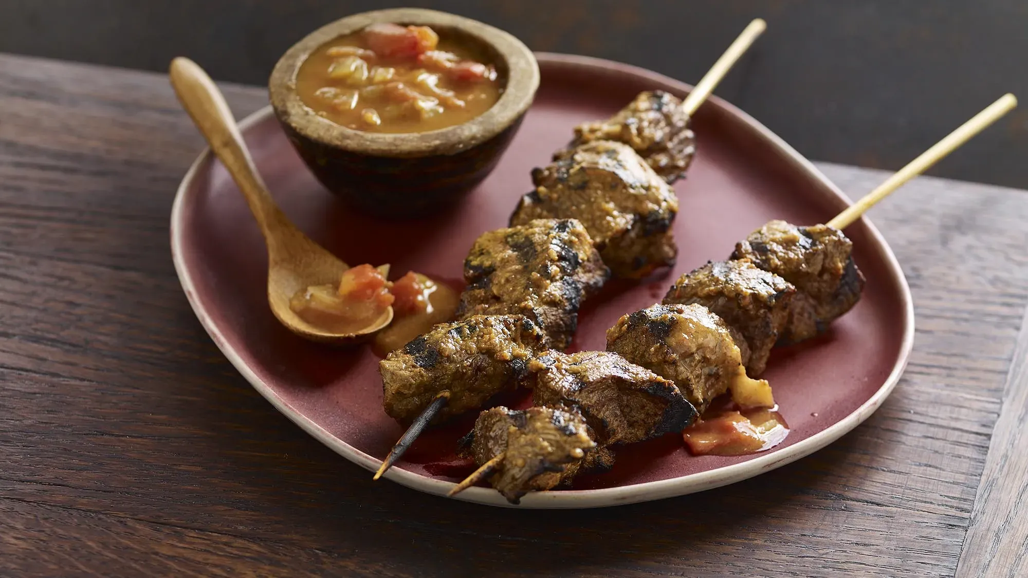 TANZANIAN BBQ SKEWERS WITH TOMATO ONION SAUCE